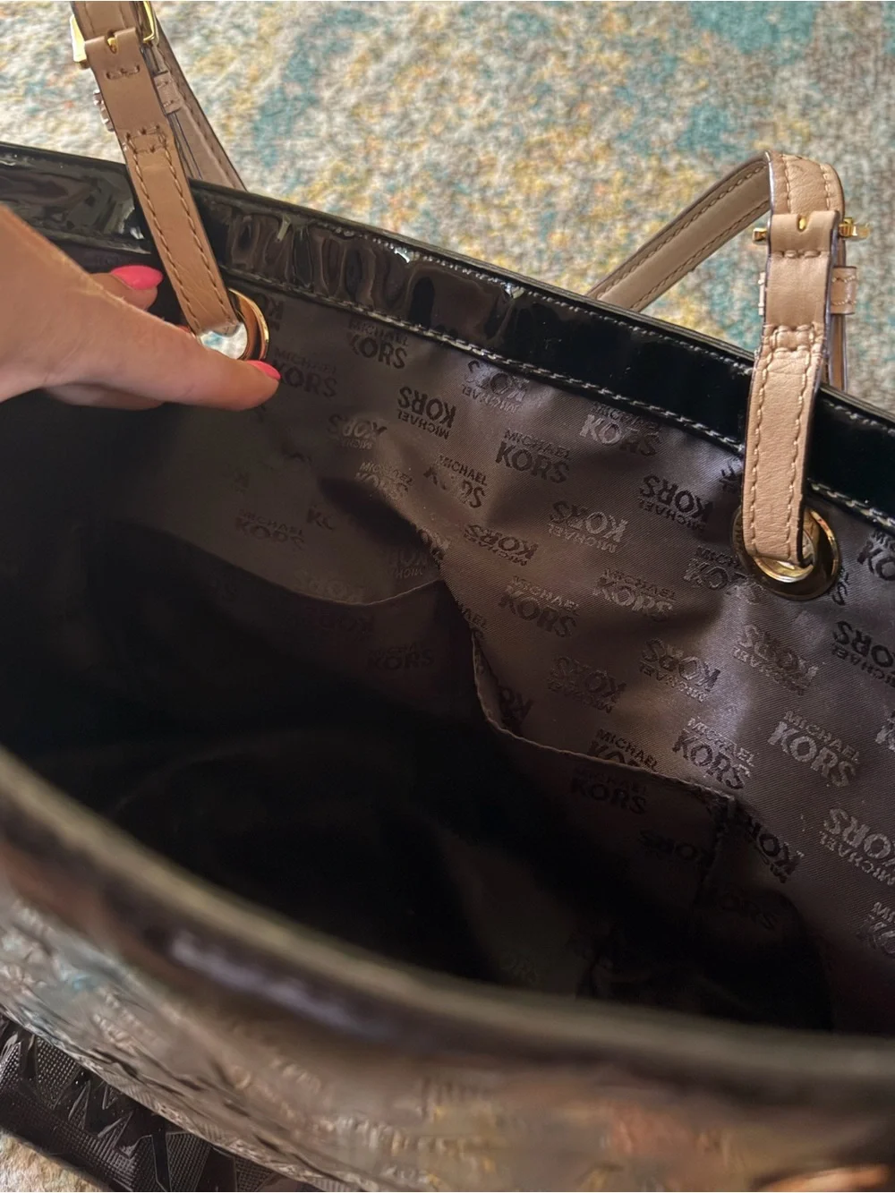 Michael Kors Jet Set Signature Patent Leather Tote